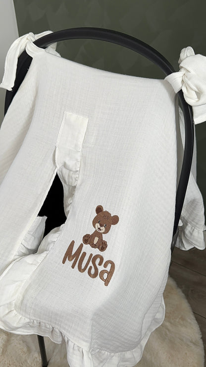 Mousseline Maxi Cosi hoes gepersonaliseerd met naam en figuur