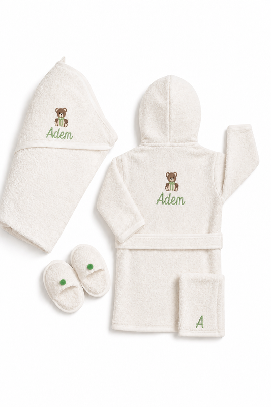 Luxe badset wit 4 delig met naam en figuur